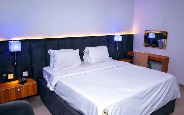 Lavani Apartment and Suites