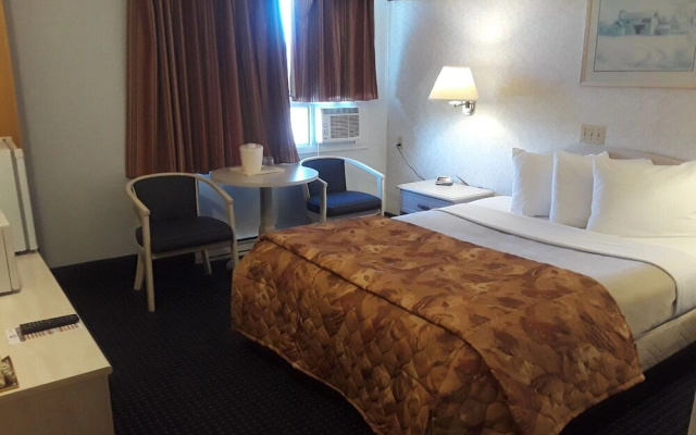 Canadas Best Value Inn and Suites