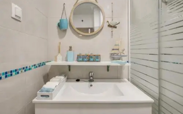 Beach House Apartment