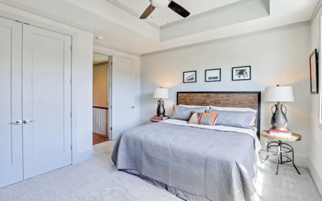 14th Ave S Home - 3 Br Home