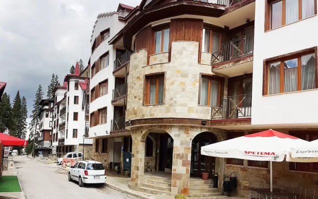 Castle 2 Apartments