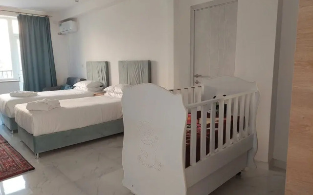 Areni Lodge 