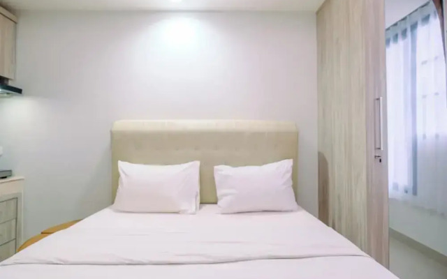 Modern Look And Comfortable Studio Evenciio Margonda Apartment