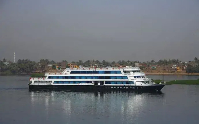 Movenpick MS Darakum