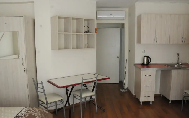 Metro Residence