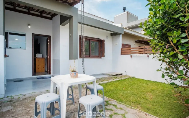 House w/ 3 Bedrooms and Barbecue Lpb0000