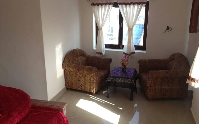 Kesar Heritage Guest House