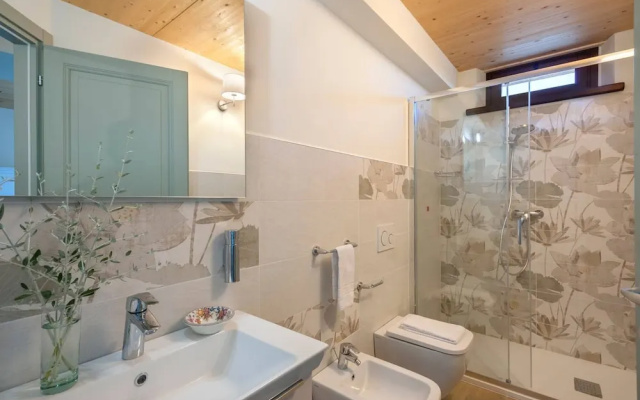 I Gelsi 12 2 by Marche Holiday Villas