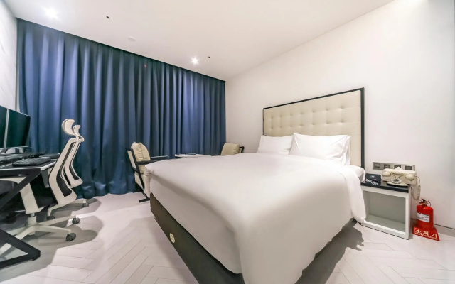 Daegu Dongseongro Hotel Labella