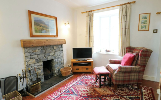Riverbank Cottage
