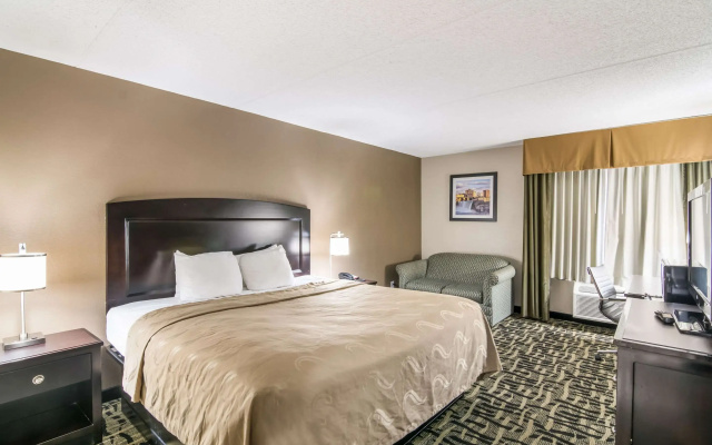 Quality Inn Rochester West