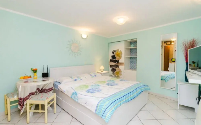 Apartments 4M