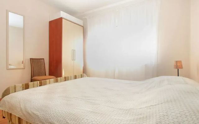 Apartment 1804