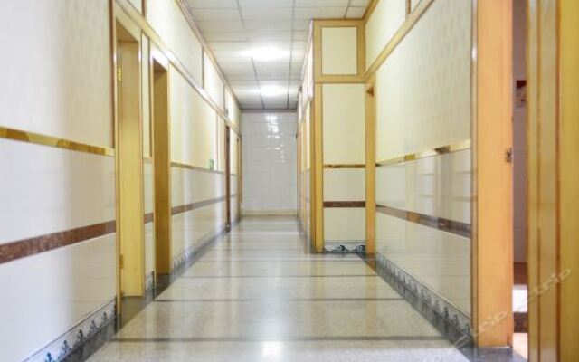 Jinyang Hotel интерьер отеля