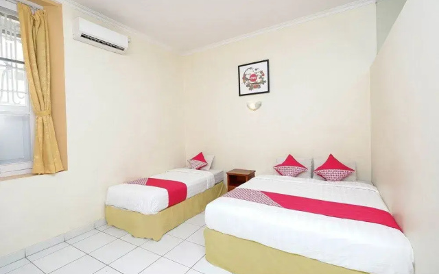 OYO 1534 Damai Residence