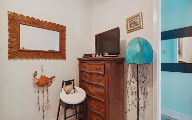 Mermaid Manor by Ryson Vacation Rentals
