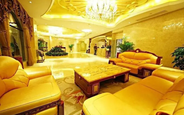 Vienna Hotel (Guiyang Fountain Subway Station Yangmingci Subway Station)