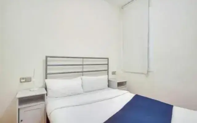 Cozy 2 Bedroom Next to Arc de Triomf