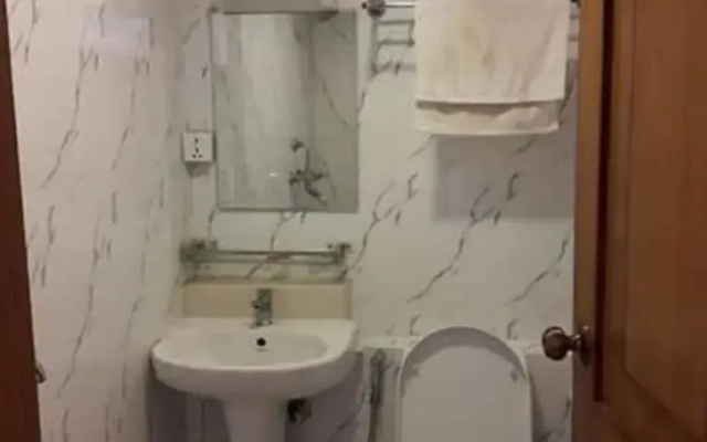 Saanvi Hotel
