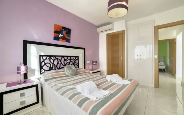 Villa - 2 Bedrooms with Pool and WiFi - 104987