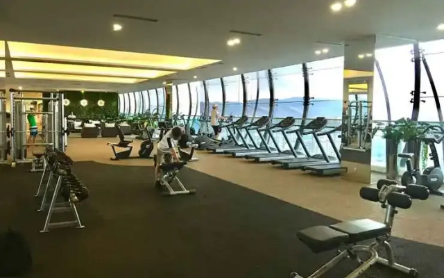 Studio Apartment 1 @ M City Residential Suites