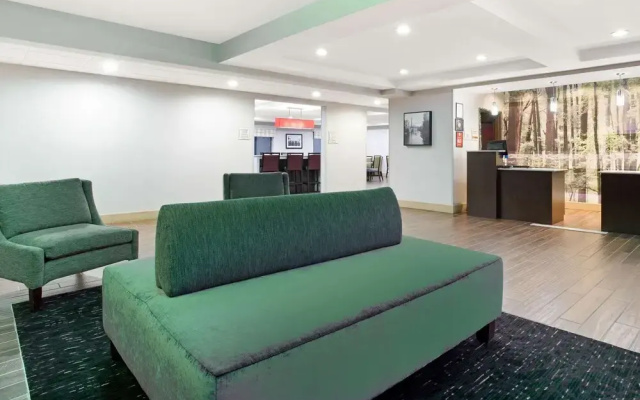 Kautilya Inn & Suites
