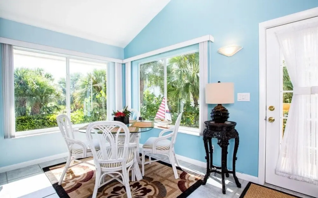 A Slice Of Paradise 2 Bedroom Home