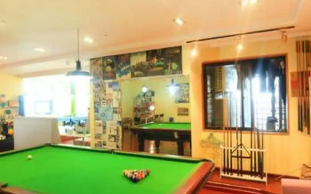Time Flies Hostel