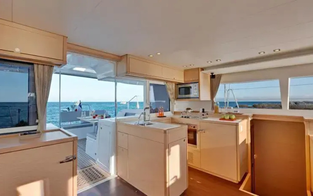Bliss Boutique Yachting - Ionian
