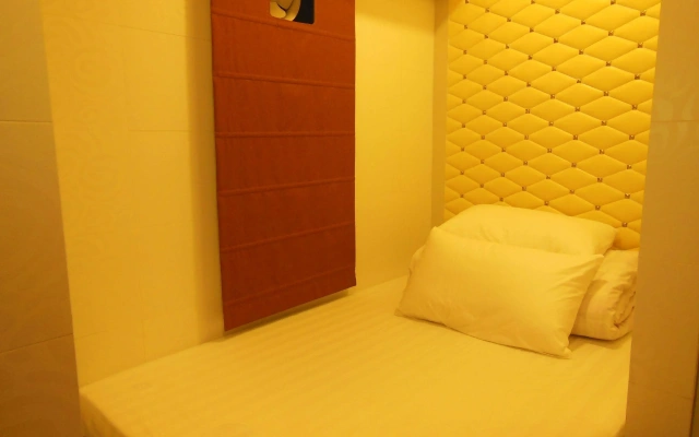 Yee King Hotel