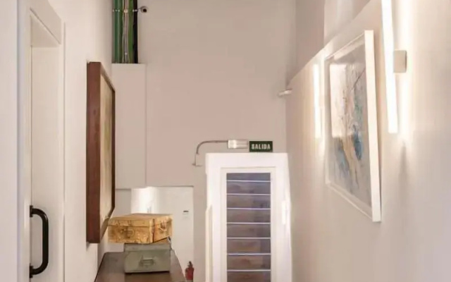 Antiguo Brondo Selfcheck-in Smart Rooms