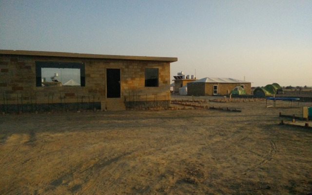 Savi Camps