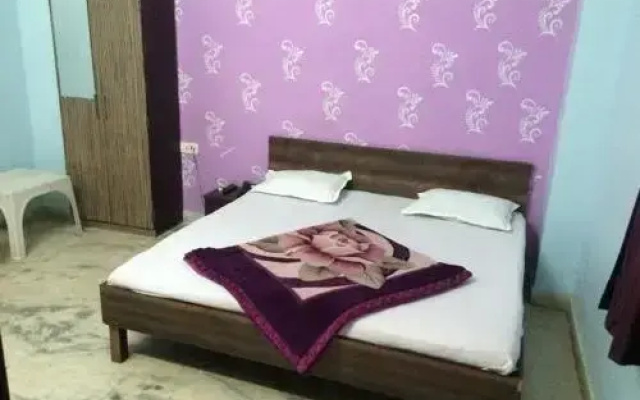 Hotel Rajhans