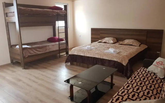 Guest House Khergiani
