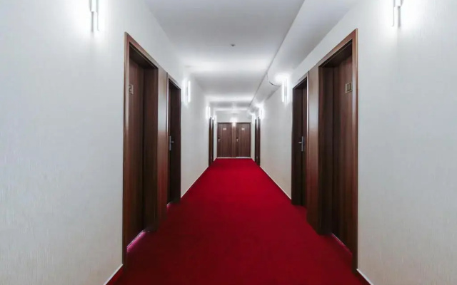 Pierre hotel & restaurant