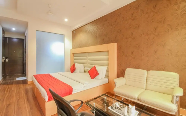 The Asian Suites-Huda City Centre