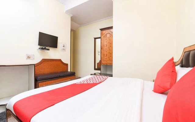 OYO 15835 Hotel City Palace