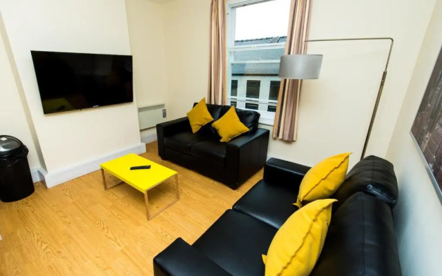 The Stay Company, Derby Central