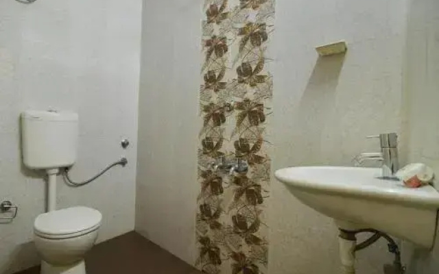 Manish Apartment