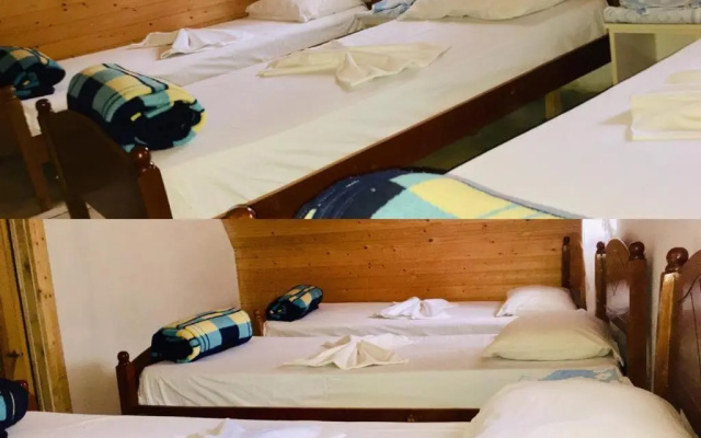 Guesthouse Dritan Tethorja