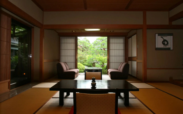 Meiseki No Yado Kagetsu