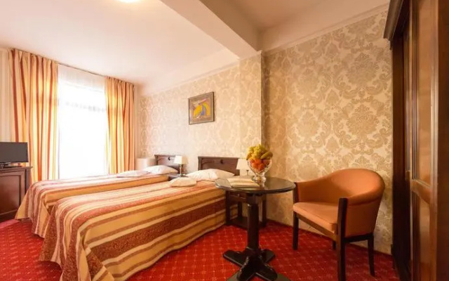 Hotel Brilliant Plaza