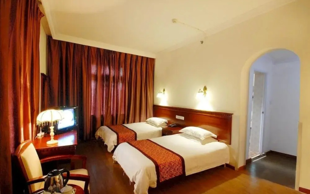 Lushan Yiyuan Hotel