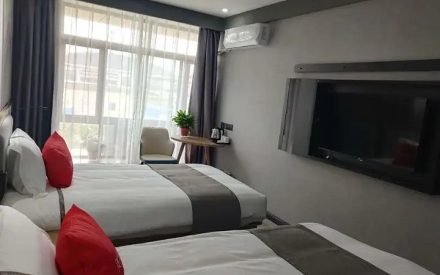 Thank Inn Hotel Shandong Tai'an High-Speed Railway Station