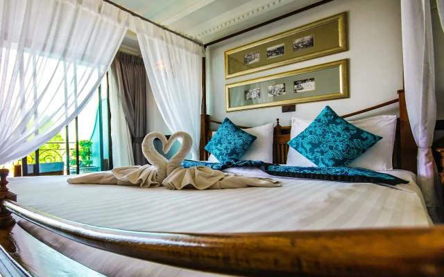 U Residence Hotel
