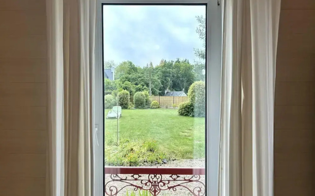 Charming Breton House Near Petit Havre Beach
