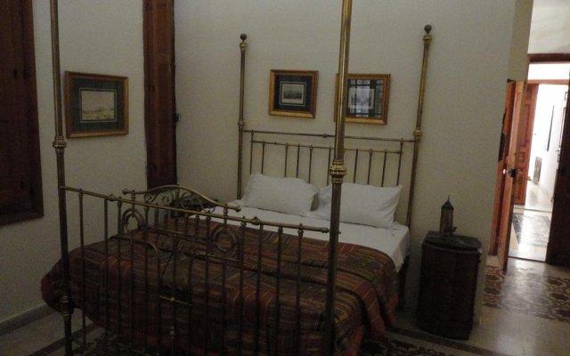 Palmyra Cham Palace in Palmyra, Syria from 145$, photos, reviews - zenhotels.com guestroom
