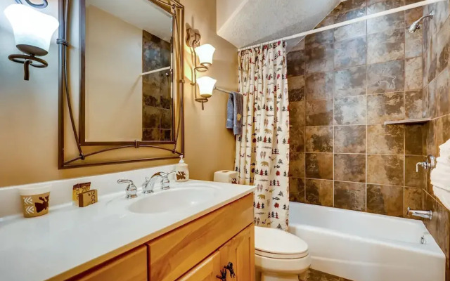 175 Timberlane Cir Home