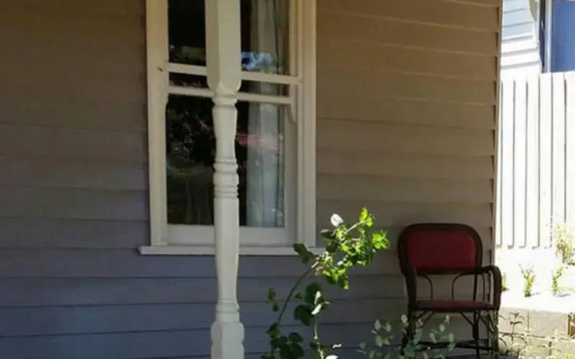 Cream Cottage