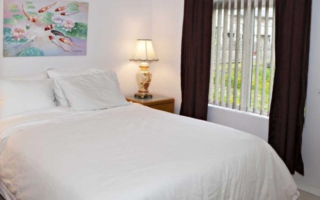 Orca House Bed and Breakfast